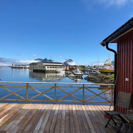 Nora'S Waterfront Cabin Svolvaer Ngoại thất bức ảnh