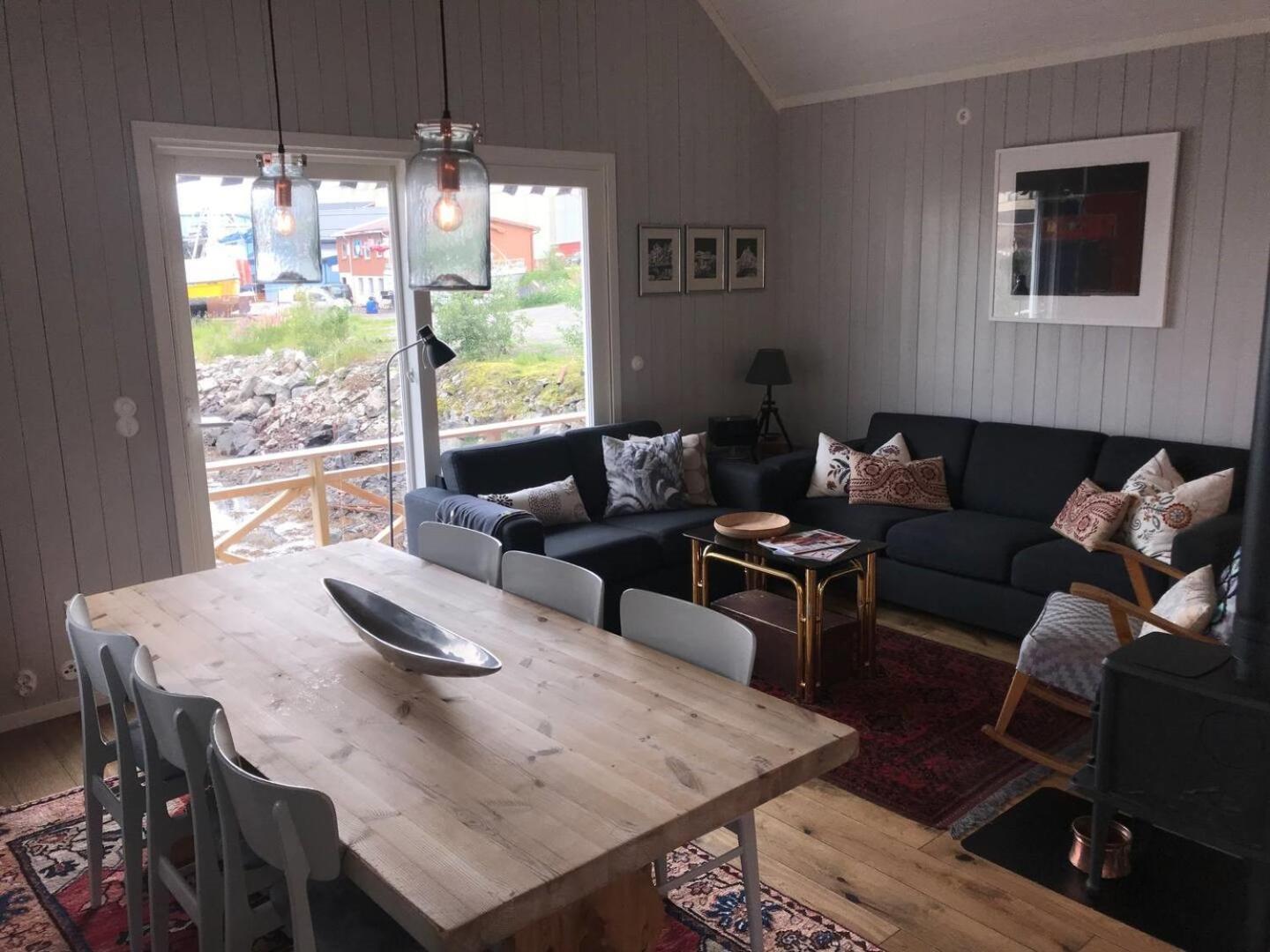 Nora'S Waterfront Cabin Svolvaer Ngoại thất bức ảnh